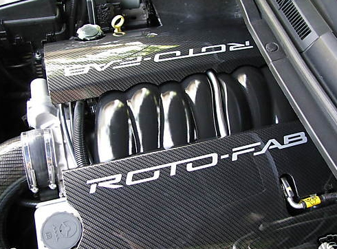 rotofab-pontiac-g8-engine-cover-carbon-fiber
